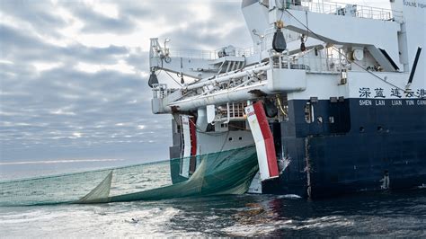 Krill super-trawler - Bob Brown Foundation photo